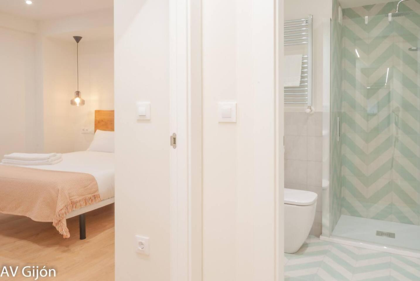Apartamento La Playa 17 Gijón Exterior foto