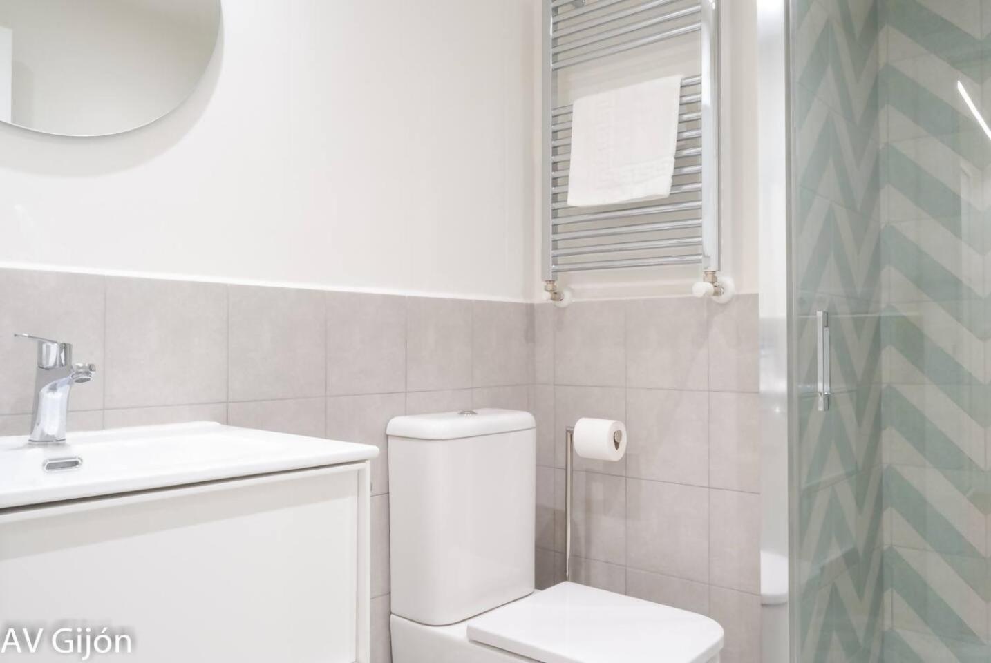Apartamento La Playa 17 Gijón Exterior foto