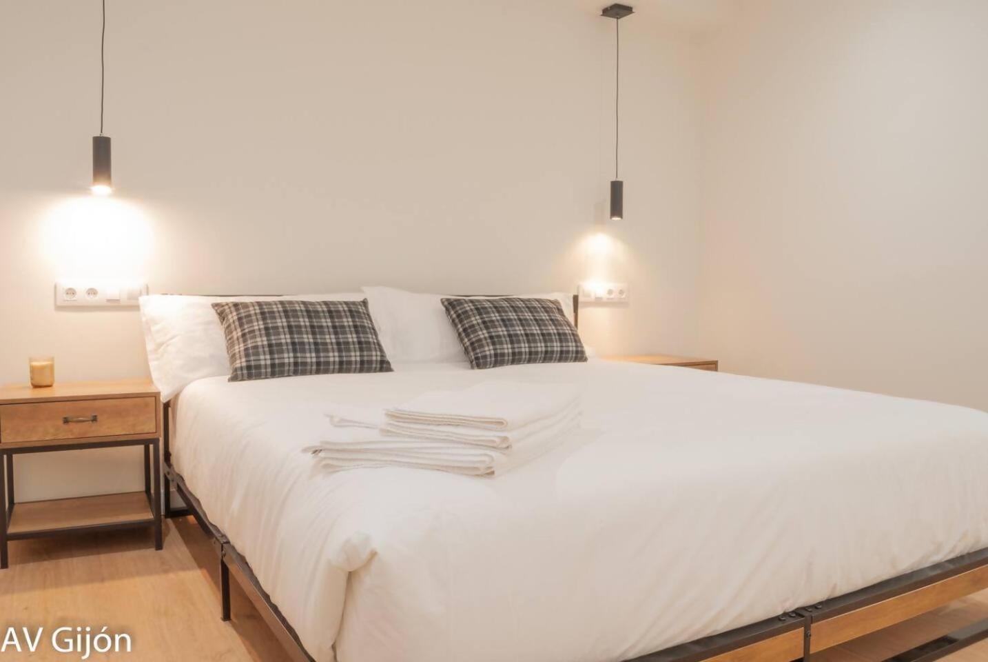 Apartamento La Playa 17 Gijón Exterior foto